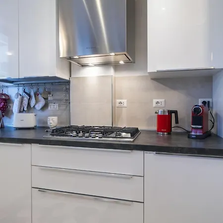 Easylife - - Stelvio 45 - Isola Milan