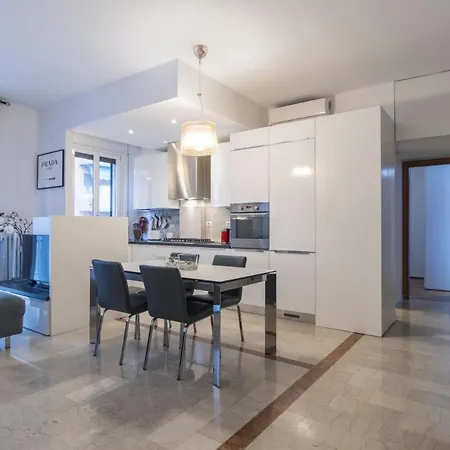 Easylife - - Stelvio 45 - Isola