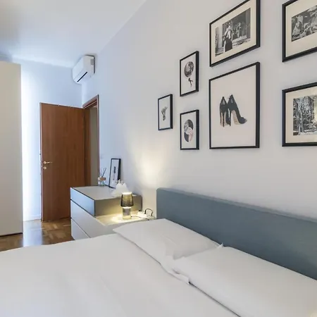 Appartement Easylife - Elegante E Chic Dimora Con Balcone Milan